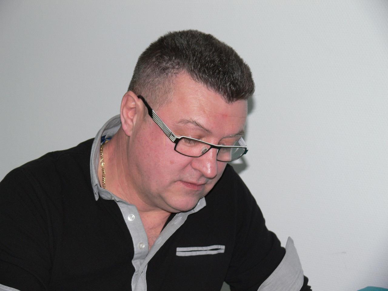 Belote (52)